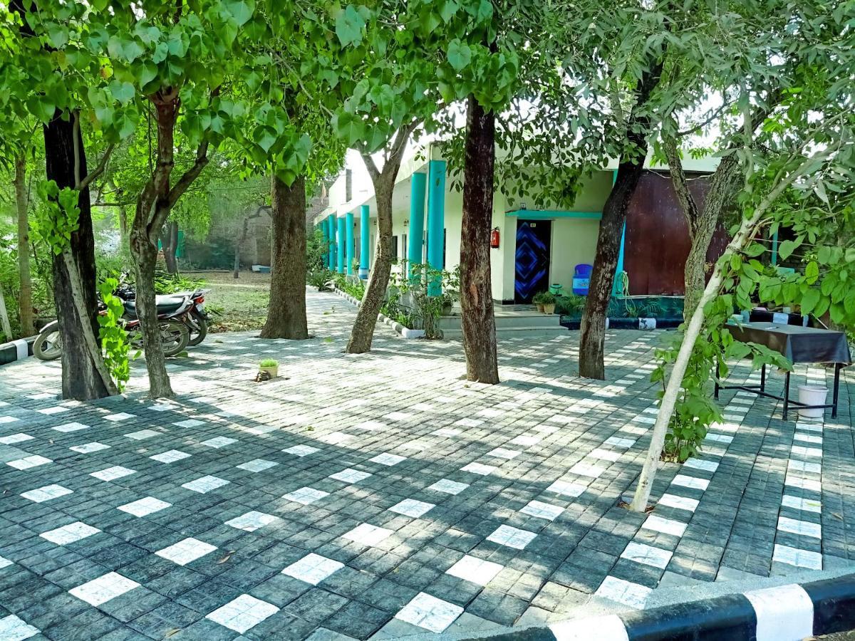 Hotel Green Park Jabalpur Exterior photo